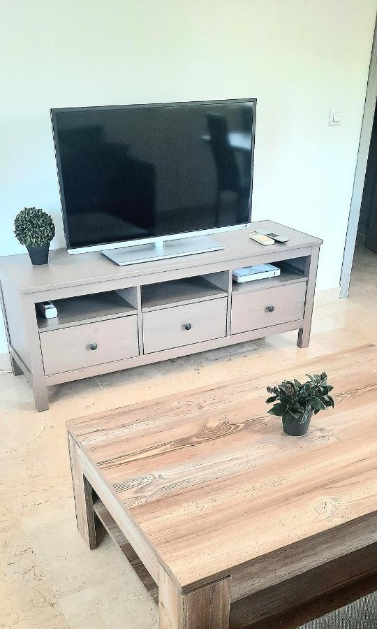 Apartamento Los Pacos Fuengirola ฟูเอนฮิโรลา ภายนอก รูปภาพ