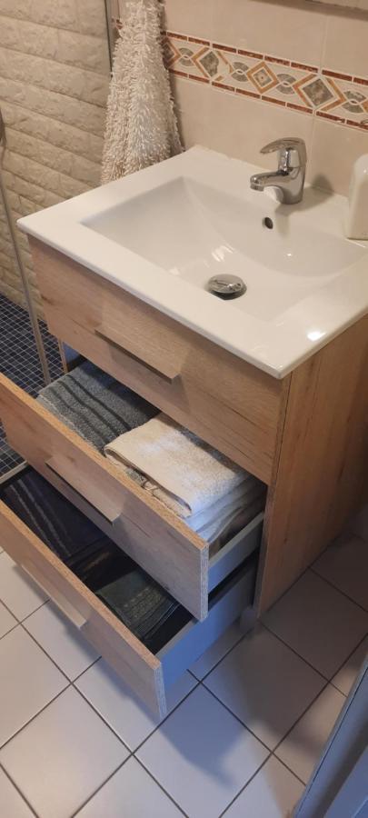 Apartamento Los Pacos Fuengirola ฟูเอนฮิโรลา ภายนอก รูปภาพ